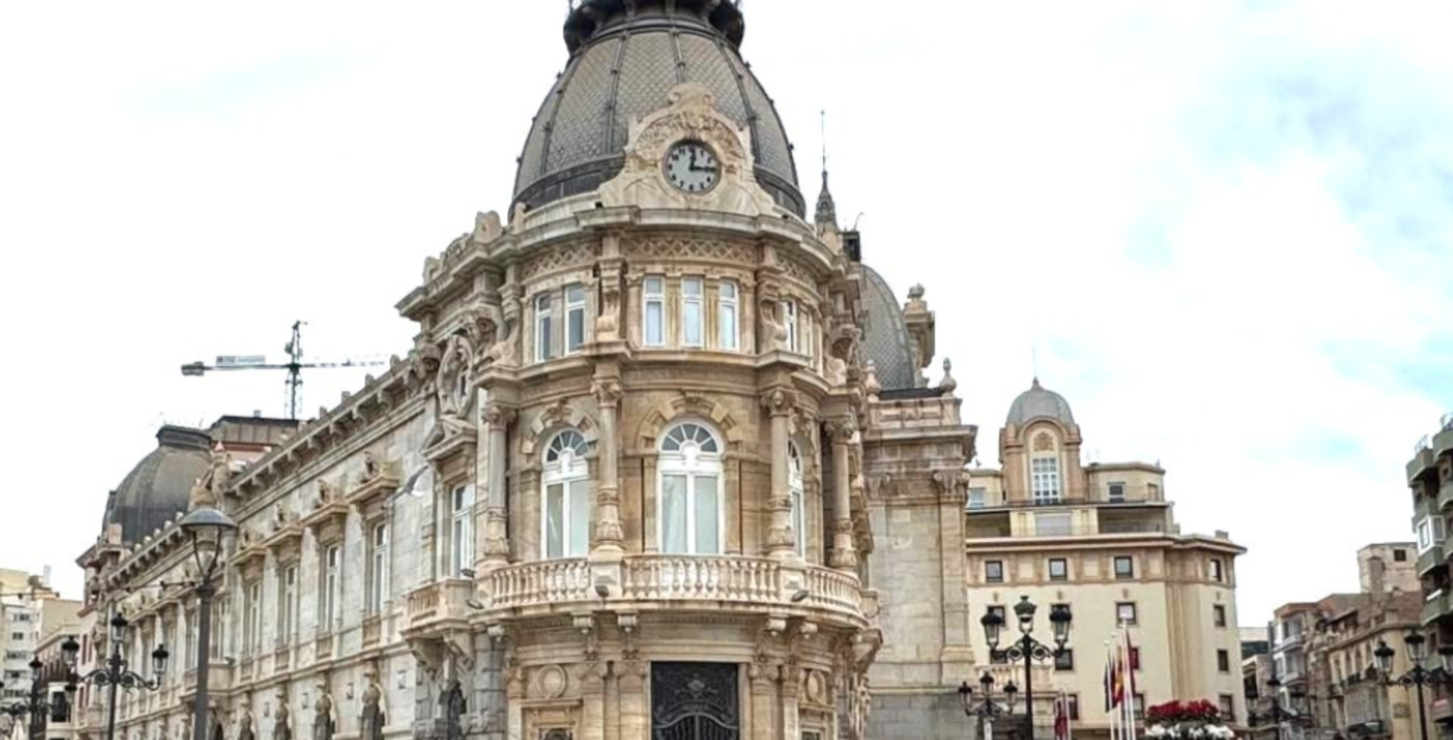 El Palacio Consistorial de Cartagena contará con una nueva iluminación ornamental exterior gracias a la Fundación Iberdrola España